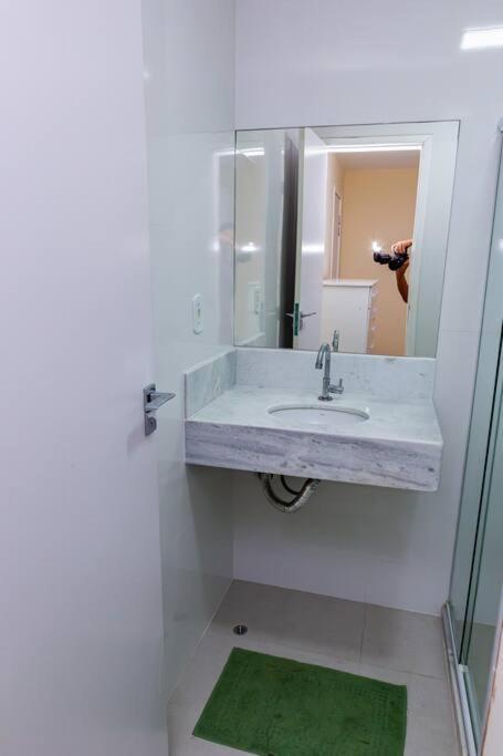 Apartamento Completo - O Melhor Custo X Beneficio Pertinho De Tudo - 3 Minutos A Pe Da Praia Guarapari Buitenkant foto